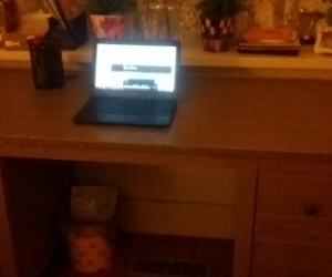 desk