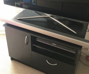 Tv unit