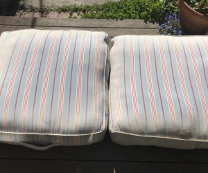 Dog bed or cushion