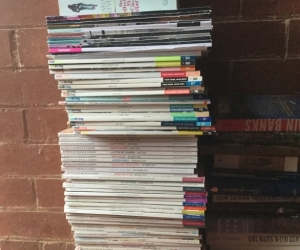 Home decorating magazines