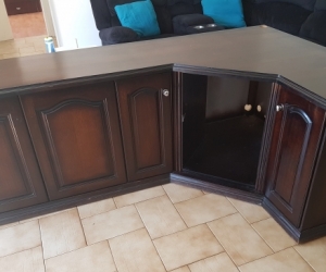 Corner unit
