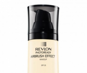 Revlon - PhotoReady Airbrush Effect Makeup