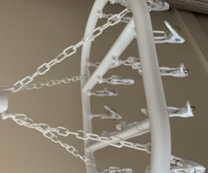 Clothes drying hanger