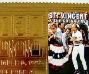 CAL RIPKEN 1995 ST VINCENT 23K GOLD BASEBALL STAMP