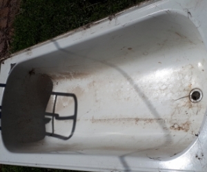 Old Steel Bath