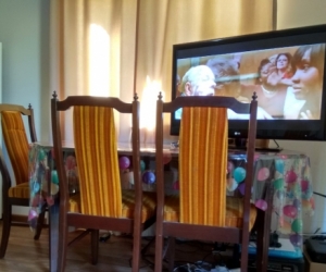 dining table with 4 chair