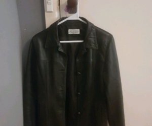 Womens leather jacket size small