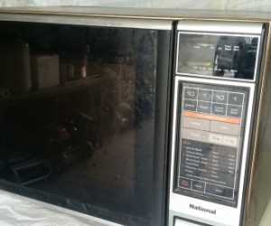 Microwave Oven