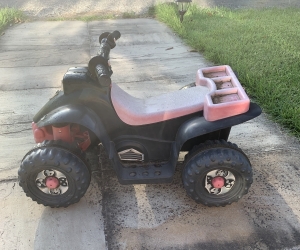 Kids quad bike - east Ivanhoe
