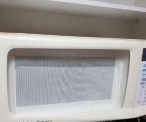 Microwave oven - oldie but a goodie!