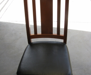 Kitchen Table and Chairs