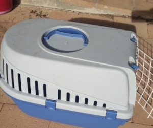 Sturdy Pet Carrier