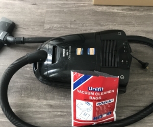 Vacuum cleaner Bosch brand - pick up Aspendale