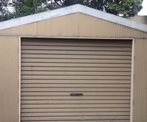 Garage 6mx3.5m for free
