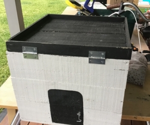 Small animal box, suitable house for quail, guinea pig, rabbit