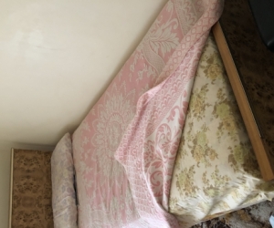 Single bed & mattress