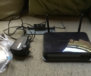 Netgear Wireless N300 DGN2200 ADSL router
