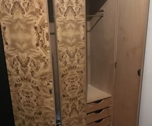 Wardrobe (wood)