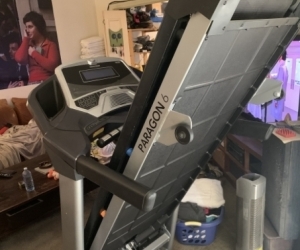 Horizon Paragon 6 Treadmill - Hardly Used