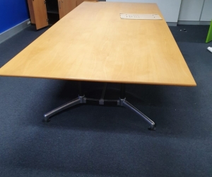 TIMBER BOARD ROOM TABLE