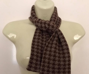 Vgc Ladies Brown Check Thick chevron Scarf