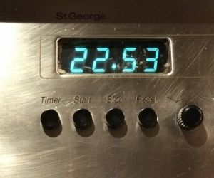 St George oven circa 1994