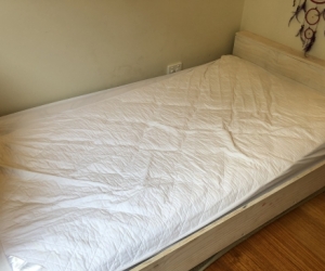 Free King Single Bed