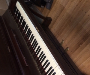 Free piano