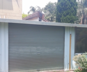 Working Roller Door