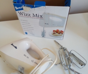 Breville wizz mix electric beaters