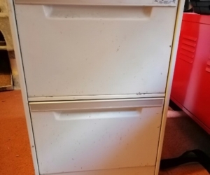 Filing Cabinet, 2 Drawer.