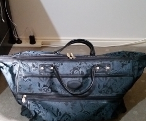 OVERNIGHT TRAVEL BAG