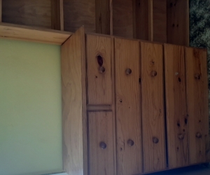 Chest of drawers
