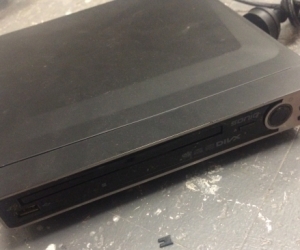 DVD player