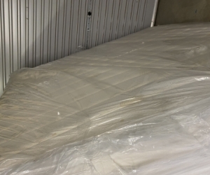 King Size Full Latex Mattress with Woollen Underlay - pickup pending