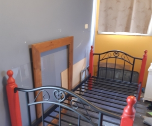 Free single bed frame