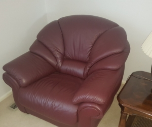 Leather Lounge Suite