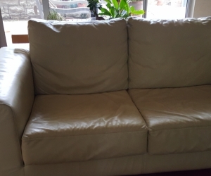 Three Piece Leather Lounge Suite