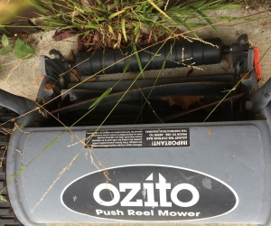 Ozito Push Reel Mower