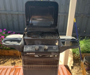 2 Burner Hooded BBQ - used but good condition