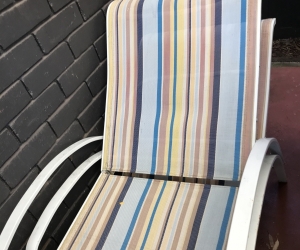 Pool lounges chairs