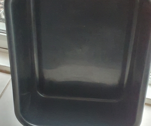 Black tubs