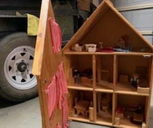 Dolls House - wooden