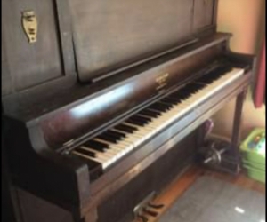 Free Vintage Piano 🎹