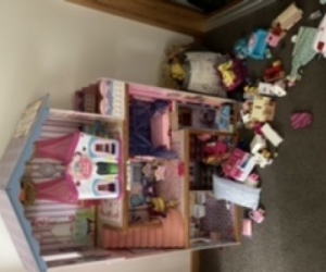 Doll house
