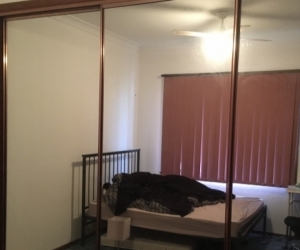 Mirrored Sliding Wardrobe Doors