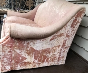 2 seat Couch