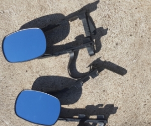 Clip-on towing mirrors