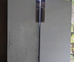 Fridge & freezer pigeon pair