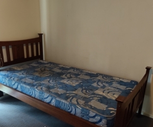 2 Single beds